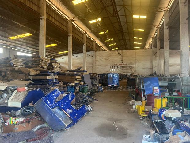 4000sq Warehouse for Rent at Tema · Photo 6