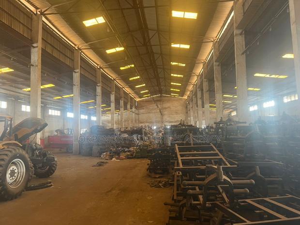 4000sq Warehouse for Rent at Tema · Photo 7