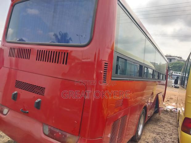 Hyundai Aero Town 2010 Red · Photo 7