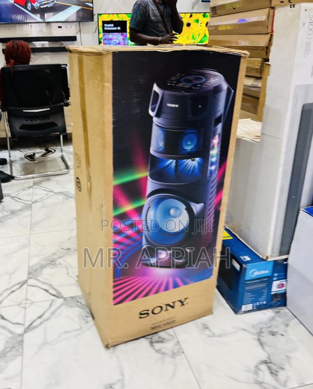 Well Built Sony MHC-V83d Portable Bluetooth Speaker(Black) · Photo 1