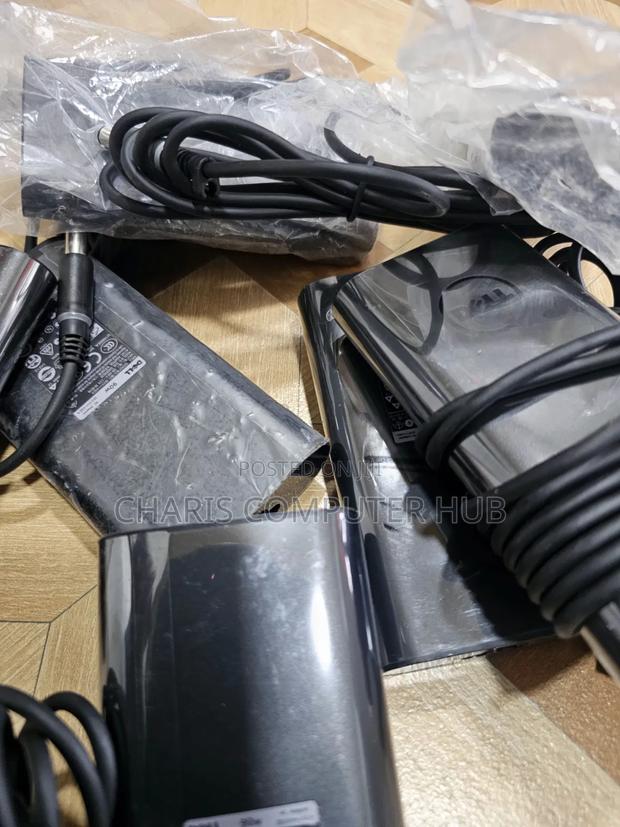 Original Dell Big Pin Charger 90 Watts · Photo 2