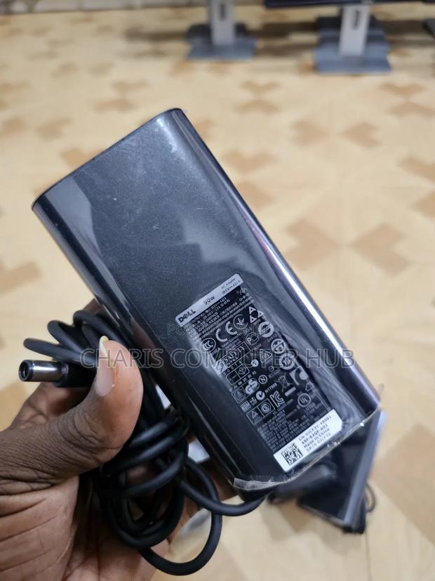 Original Dell Big Pin Charger 90 Watts · Photo 1