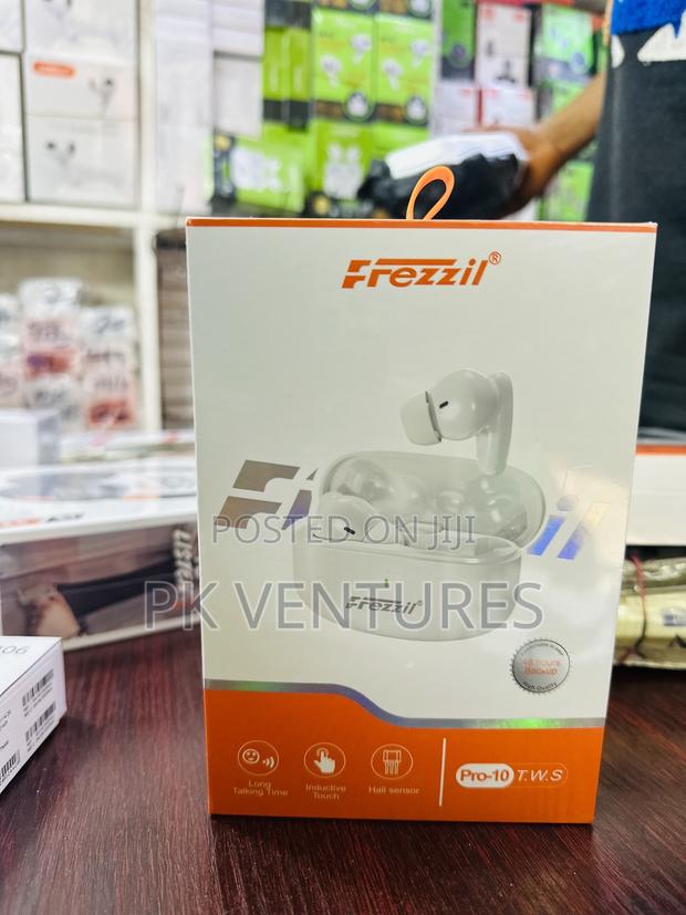 Frezzil Pro-10 Earbuds · Photo 2