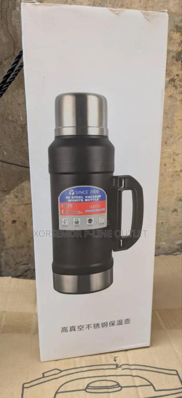 2.3l Temperature Vacuum Flask · Photo 2