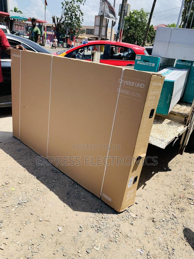 85du7000 Uhd Smart Samsung · Photo 1