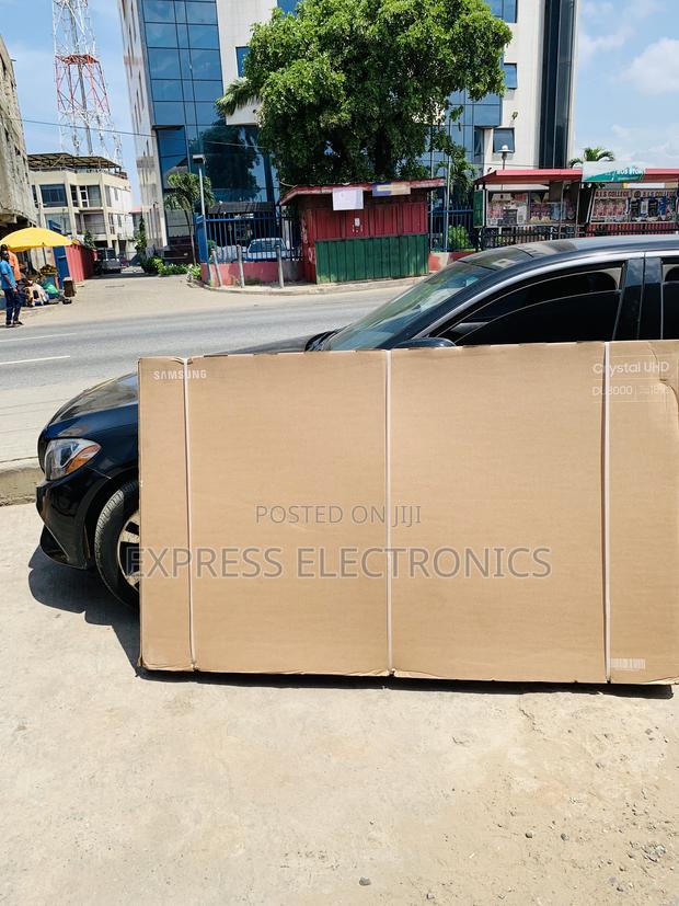 Samsung Uhd Smart 85du8000 · Photo 2