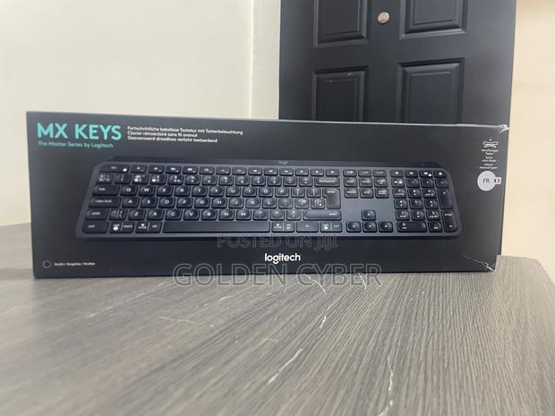 Logitech Mx Keys (French) + Palm Rest · Photo 2