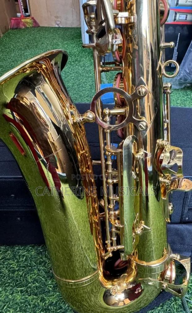 Alto Saxophone · Photo 3