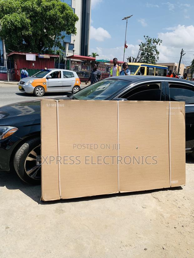 Crystal Uhd Smart Glossy 75”Du7000 · Photo 2