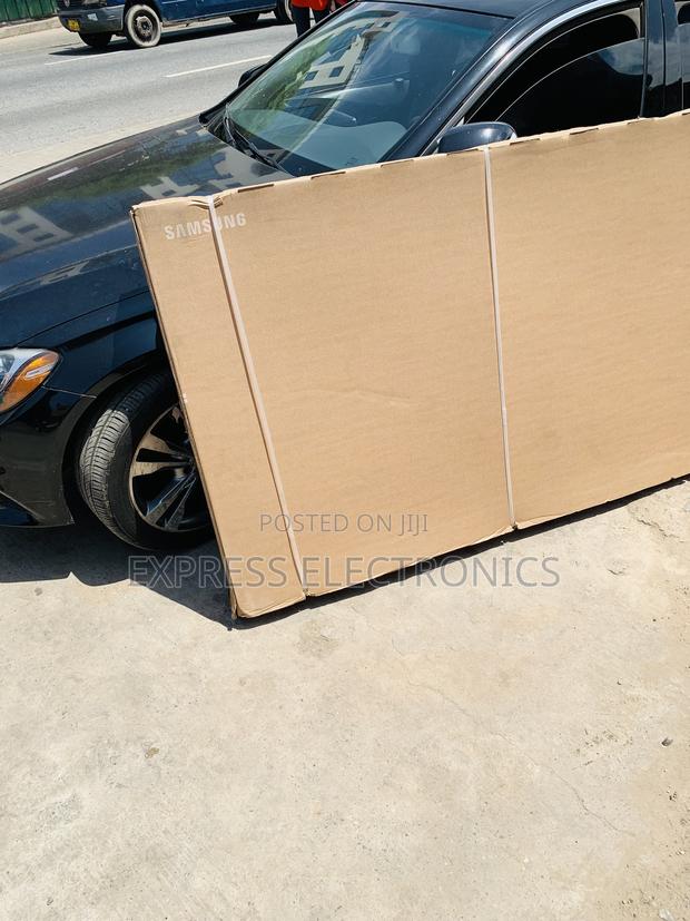 75du7000 Uhd Smart · Photo 2
