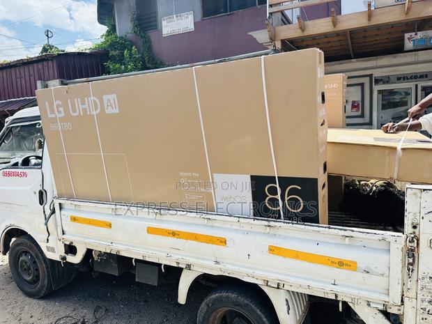 86”Ur8000 Uhd Smart Lg · Photo 1