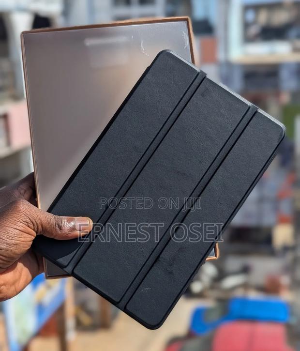 Samsung Galaxy Tab A9 Leather Flip Case With Pen Slot · Photo 3