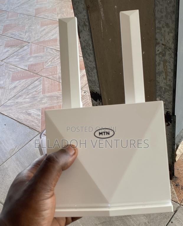 Mtn 4g Universal Router (Supports All Networks ) · Photo 3