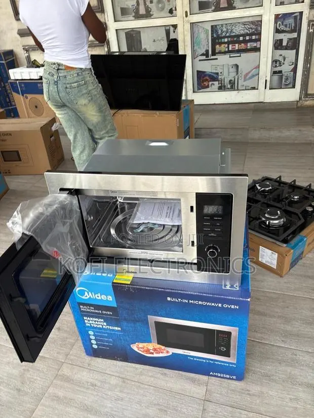 Premium Built-in Microwave With Smart Cooking Features · Photo 1