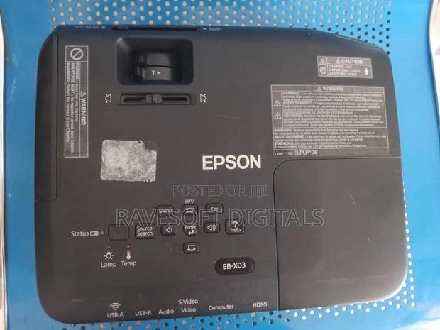 Epson Projector · Photo 1