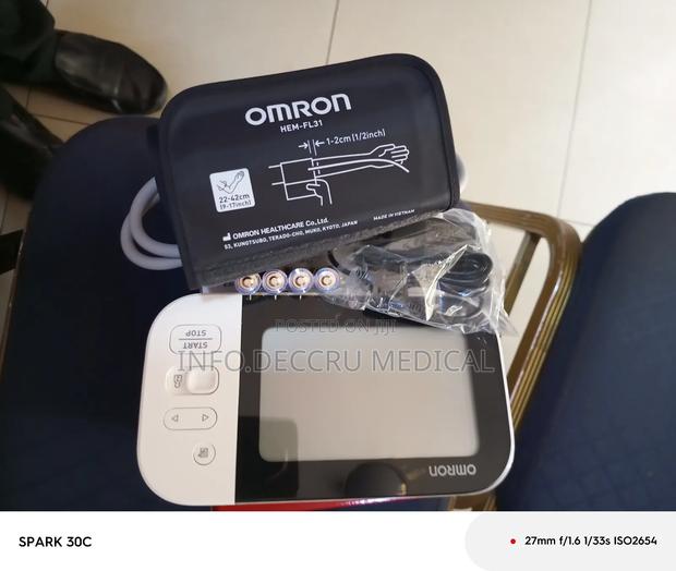 Omron Bp Apparatus (M7 or Series 7) · Photo 1