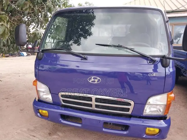 Hyundai Mighty 3.5ton · Photo 1