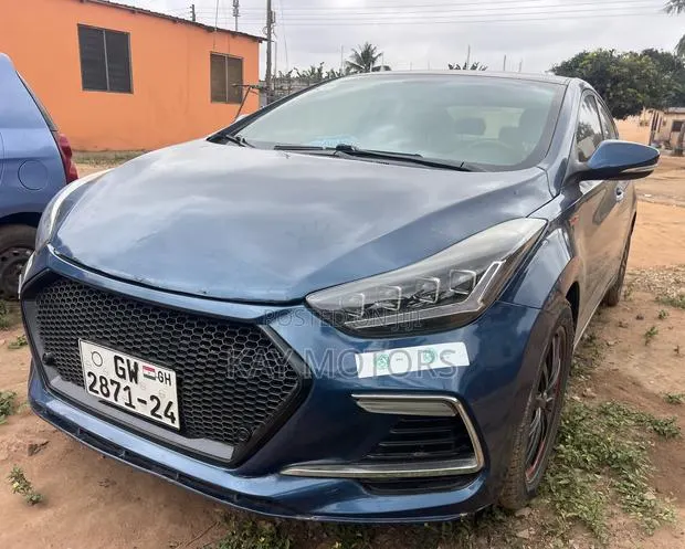 Hyundai Elantra Limited Sedan FWD (1.8L 4cyl 6A) 2013 Blue · Photo 1