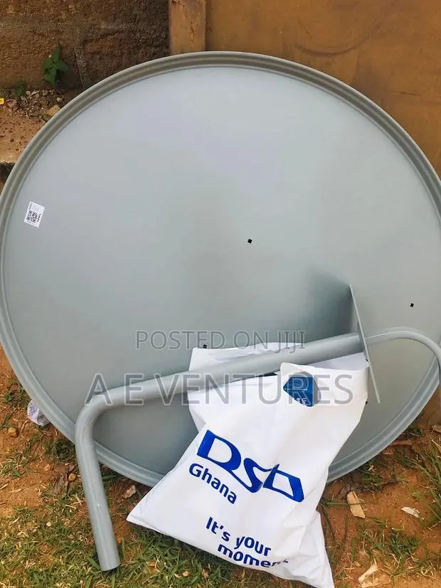 Installation of All Your Digital Satellites Tvs and Decoders · Photo 1