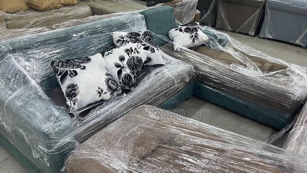 Modern L Shape Quality Sofa Available in Stock · Photo 6