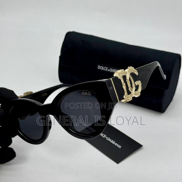 Dolce and Gabbana · Photo 2