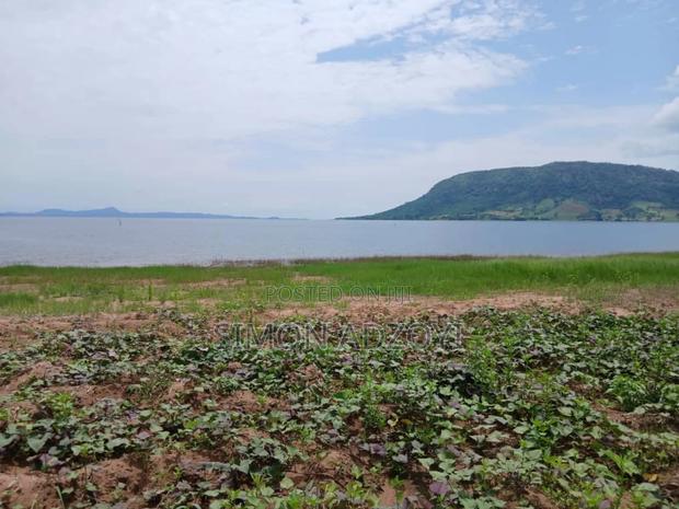 Riverfront Land for Long Lease · Photo 2