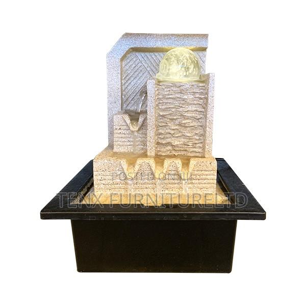 Water Fountain (Oasis) · Photo 1