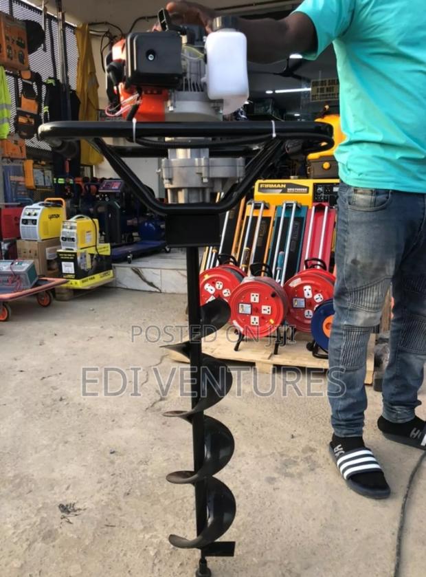 Earth Auger Machine · Photo 5