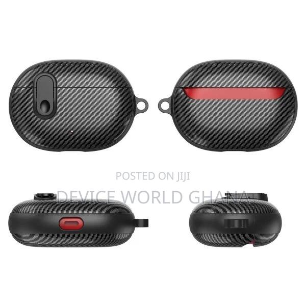 Carbon Fiber Protective Case for Beats Studio Buds and Buds+ · Photo 4