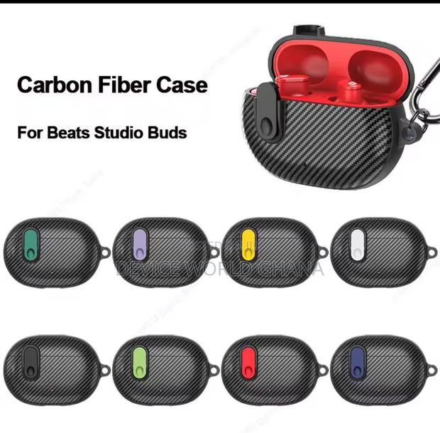 Carbon Fiber Protective Case for Beats Studio Buds and Buds+ · Photo 1