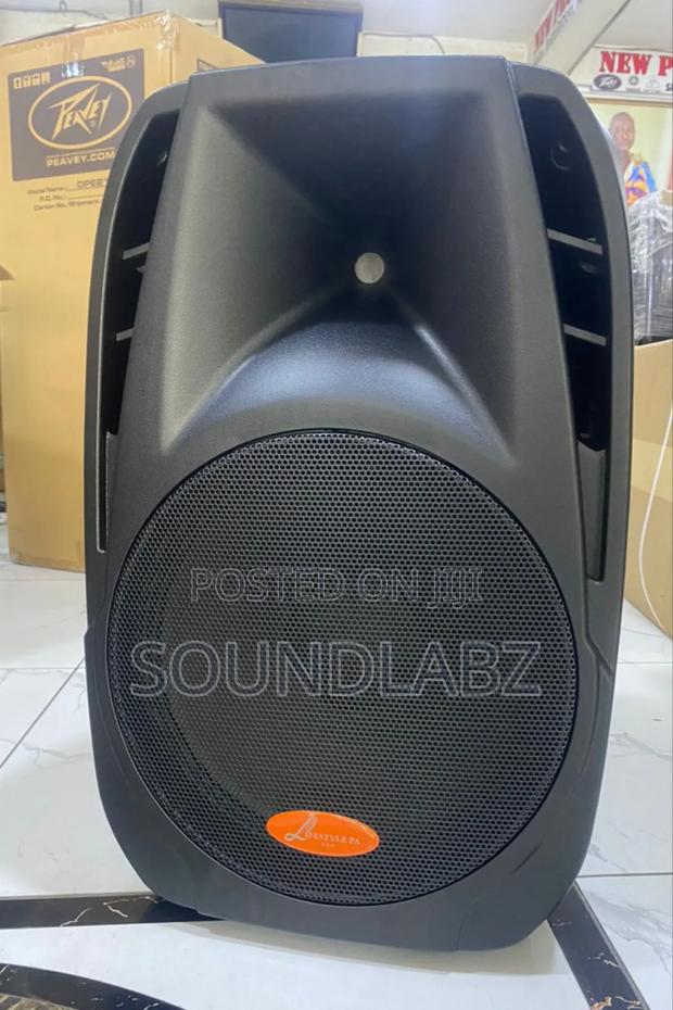 Lifestyle Acoustics Digital 15" Bluetooth Active Pa Speaker · Photo 1