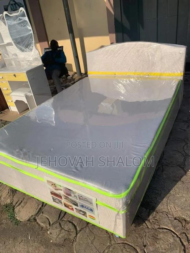 Queen Size Inbuilt Bed · Photo 1