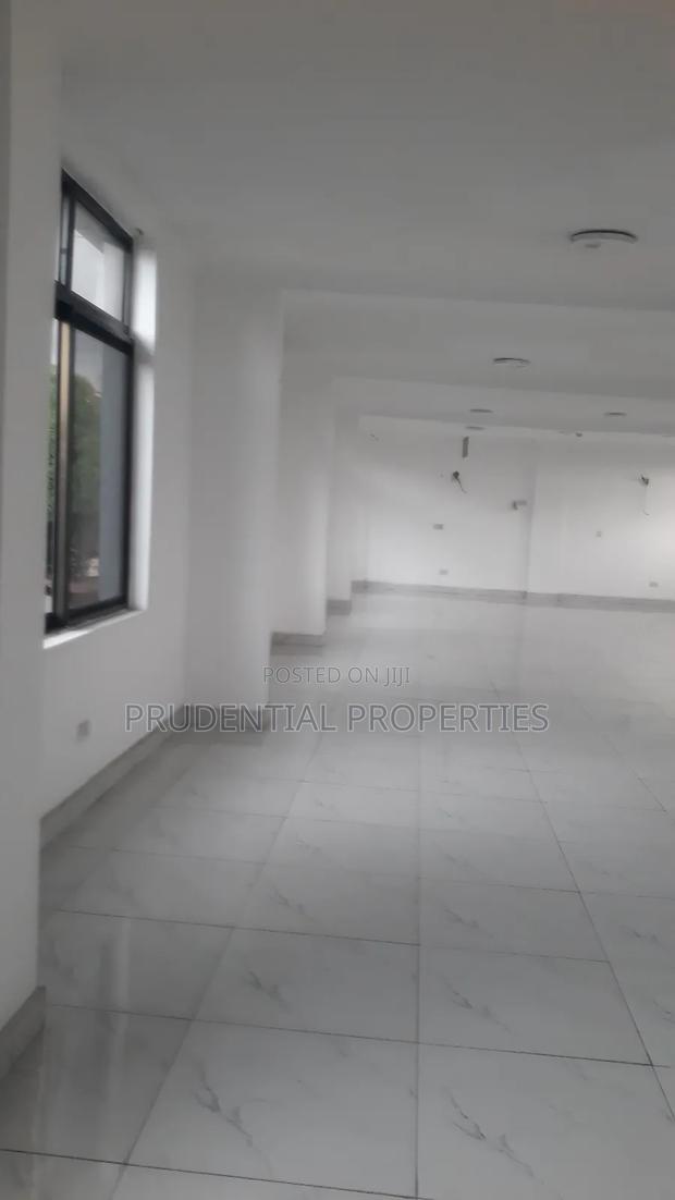 Office Space for Rent at Caprice · Photo 6