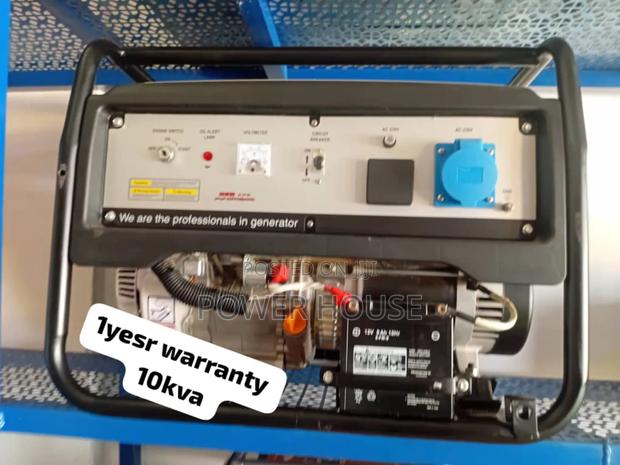 Guru Unit Uk Pertrol Generator 13000watts Generator 10kva · Photo 1