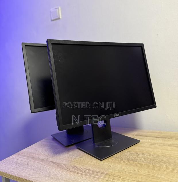 22 Inches Dell Monitor · Photo 2