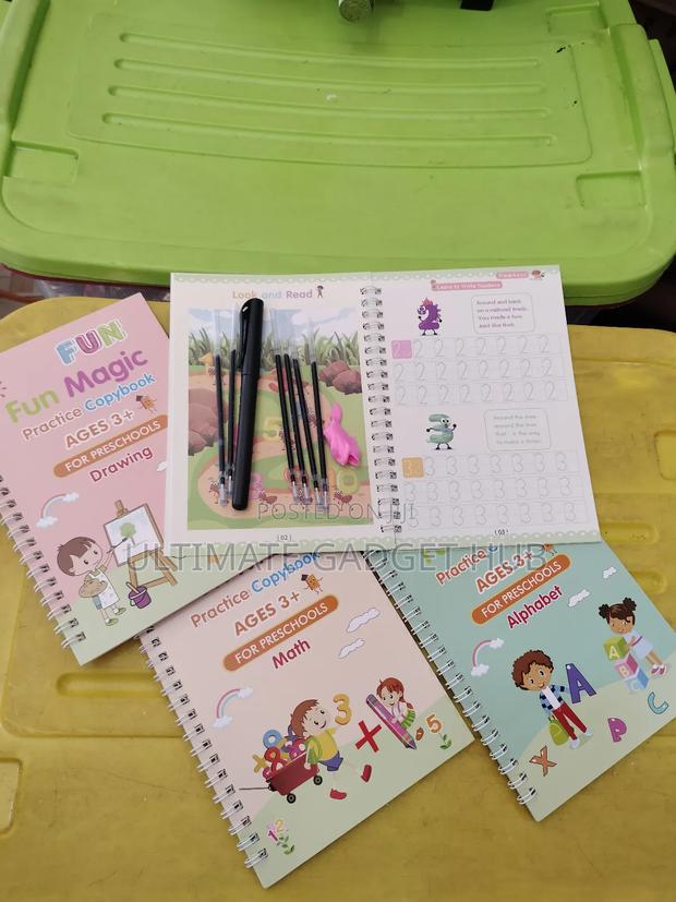 Four Set Sunk Magic Book · Photo 1