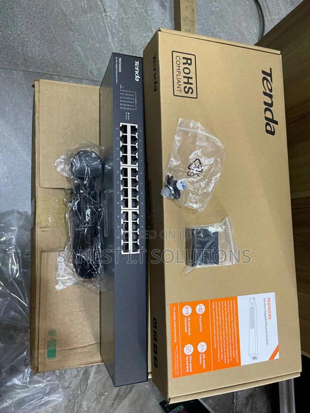 24 Port Gigabit Ethernet Switch Tenda · Photo 2