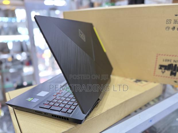 Laptop HP Omen 17 24GB Intel Core I7 HDD+SSD 512GB · Photo 2