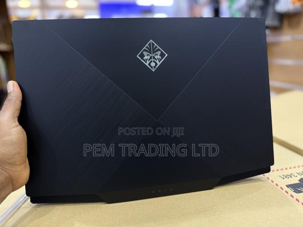 Laptop HP Omen 17 24GB Intel Core I7 HDD+SSD 512GB · Photo 6