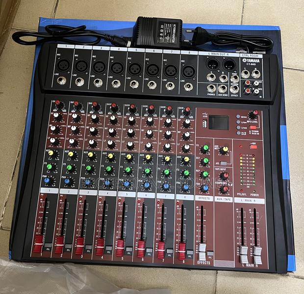 8 Channel Mixing Console · Photo 1