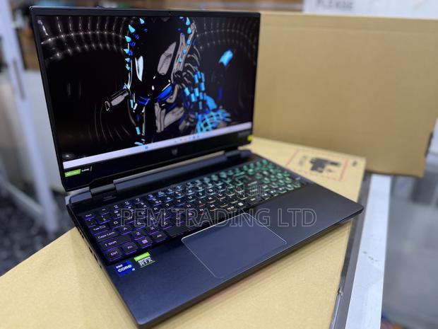 Laptop Acer Predator Helios 300 24GB Intel Core I9 SSD 512GB · Photo 1