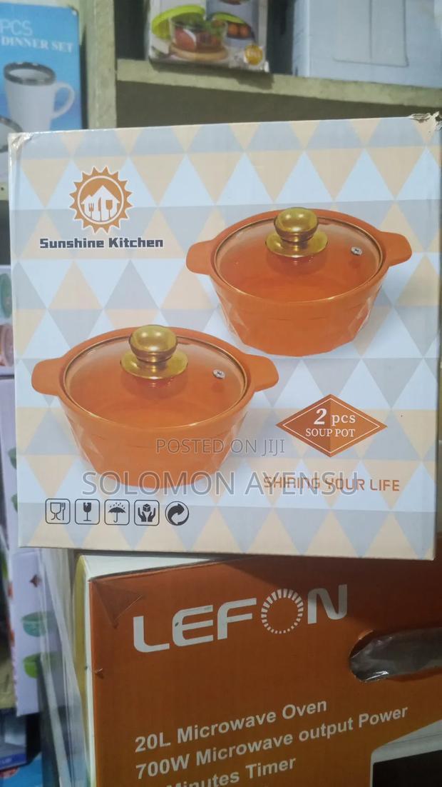 2 Pieces Bowl Set With Lids · Photo 1
