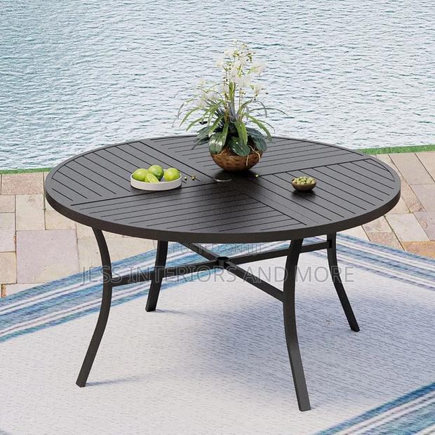 Outdoor Dining Table for 6 · Photo 1