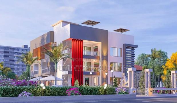 Are You Looking for a Professional Architect and Engineer? · Photo 1