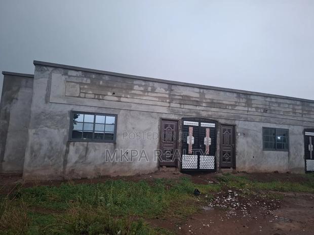 20bdrm House in Mkpa Realty, Tamale Municipal for sale · Photo 3
