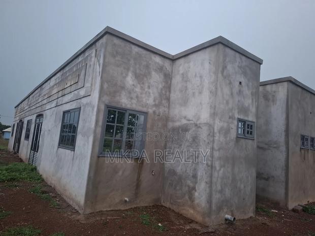 20bdrm House in Mkpa Realty, Tamale Municipal for sale · Photo 4