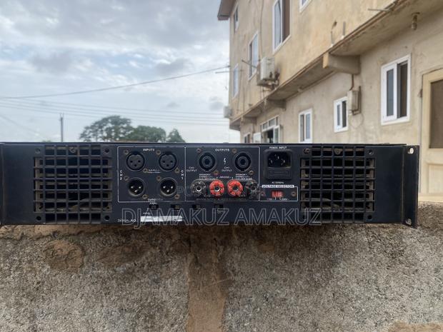 Original Home Used Power Amplifier · Photo 2