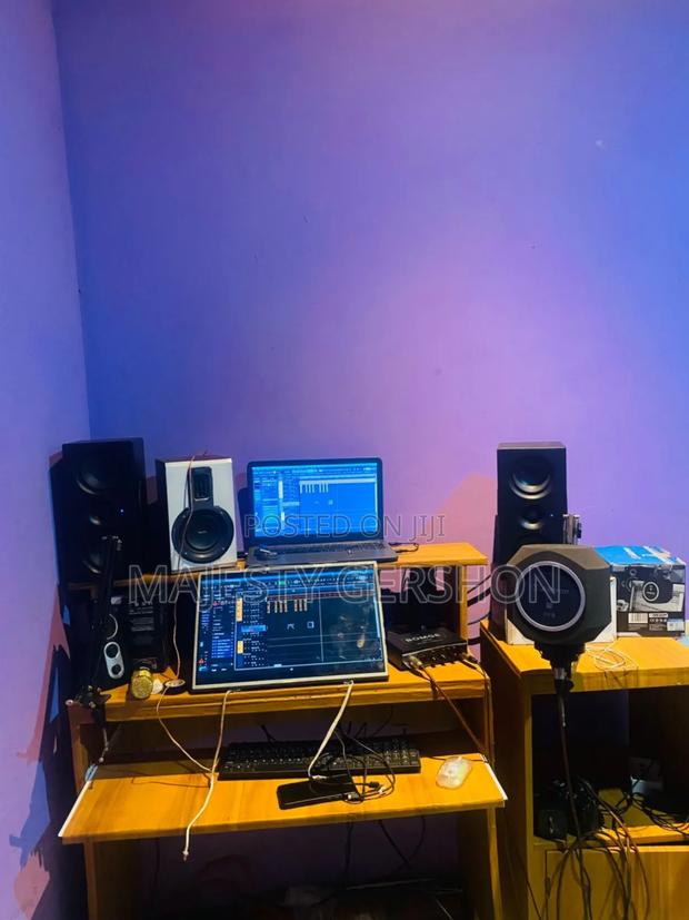 High E.Q Recording Studio · Photo 2