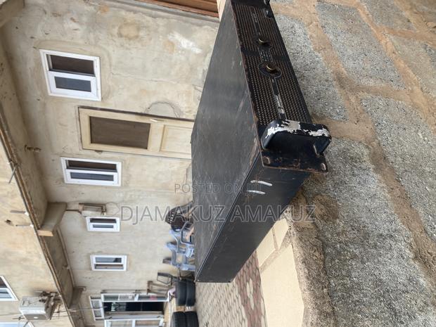 Original Home Used Power Amplifier · Photo 3