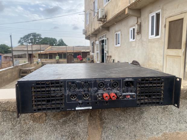 Original Home Used Power Amplifier · Photo 7